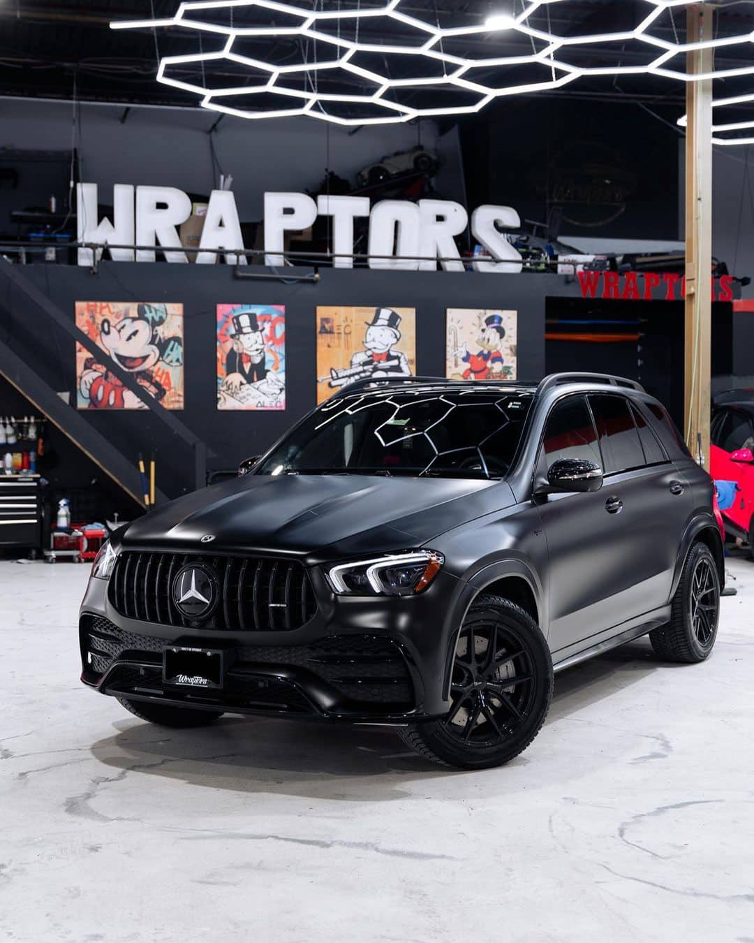 Wraptors https://www.wraptorsmiami.com/wp-content/uploads/2023/03/service-gallery-pic1.jpg